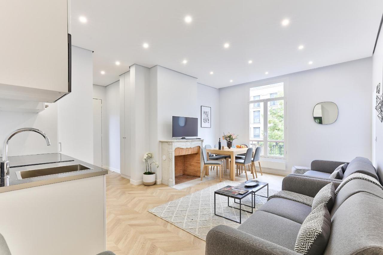 126 - Urban Amazing 3BR Montorgueil Apartment Paris Bagian luar foto