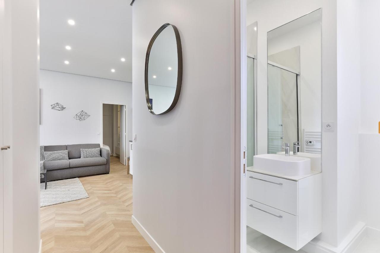 126 - Urban Amazing 3BR Montorgueil Apartment Paris Bagian luar foto