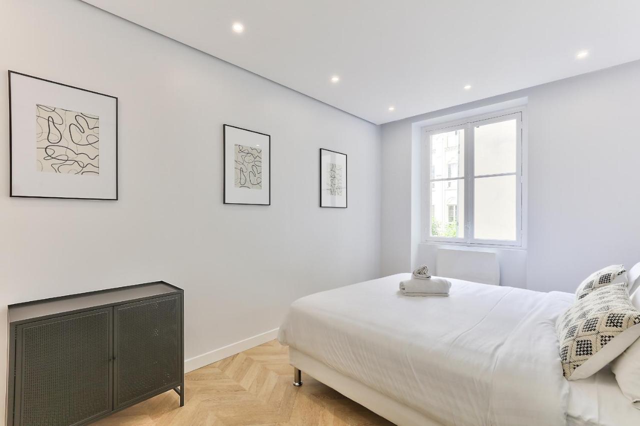 126 - Urban Amazing 3BR Montorgueil Apartment Paris Bagian luar foto